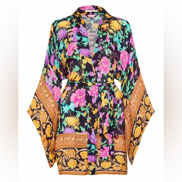 🌺🎉HP🎉🌺 NWT Spell & The Gypsy Butterfly Short Robe - Picture 4 of 16